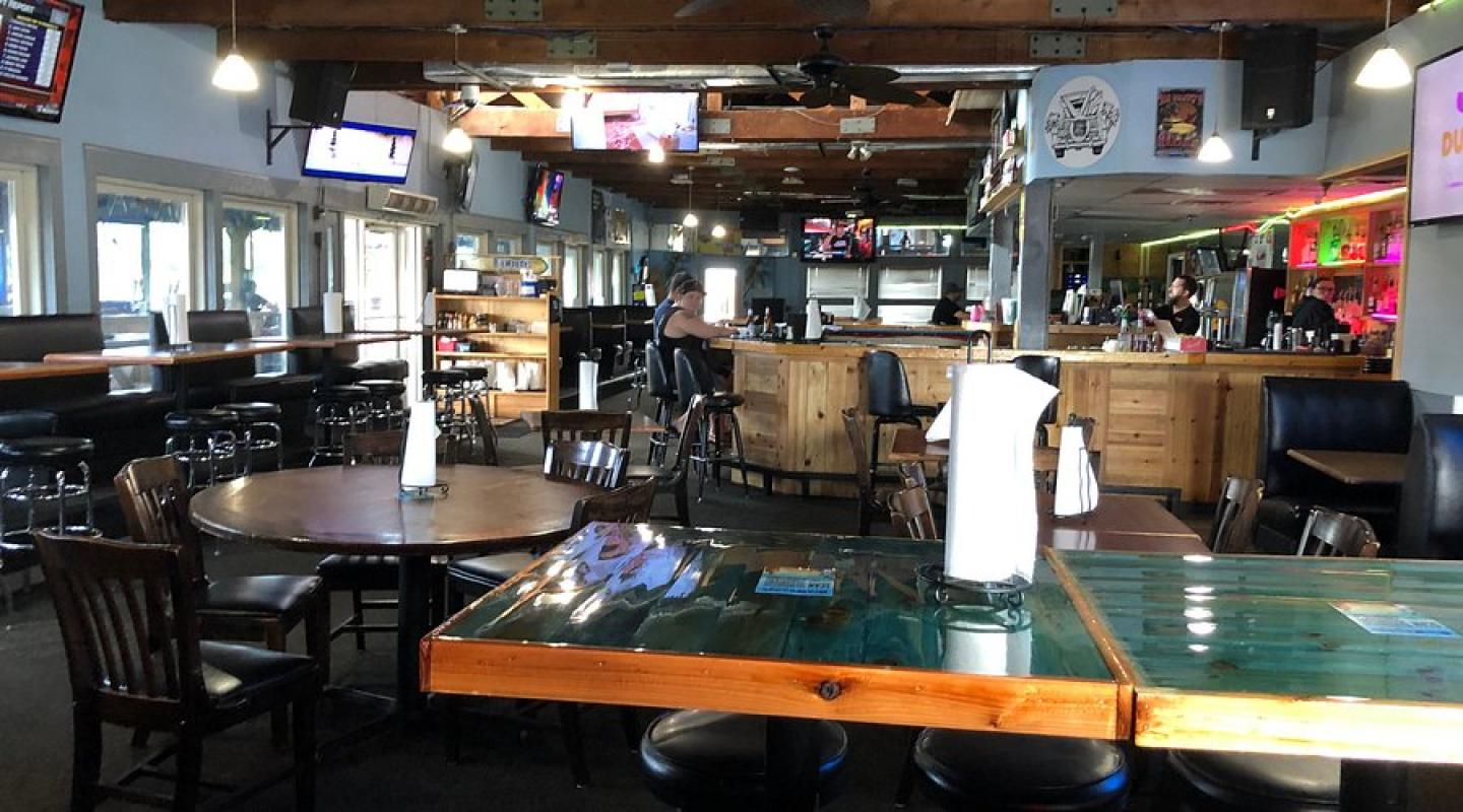 Big Woody's Bar & Grill